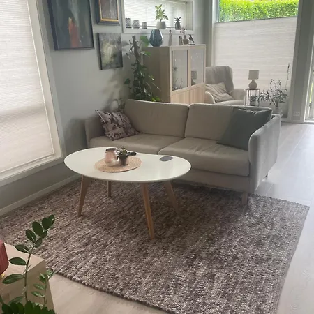 Διαμέρισμα Cozy Near Stavanger Airport